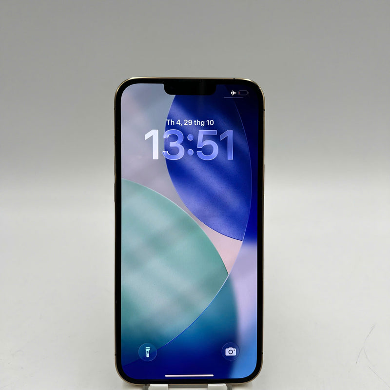 iPhone 13 Pro Max 256GB Vàng 98% pin 100% Máy đã trả hết tiền mạng dùng như Quốc tế Apple (Đã thay pin, đốm 3x) - HH8810