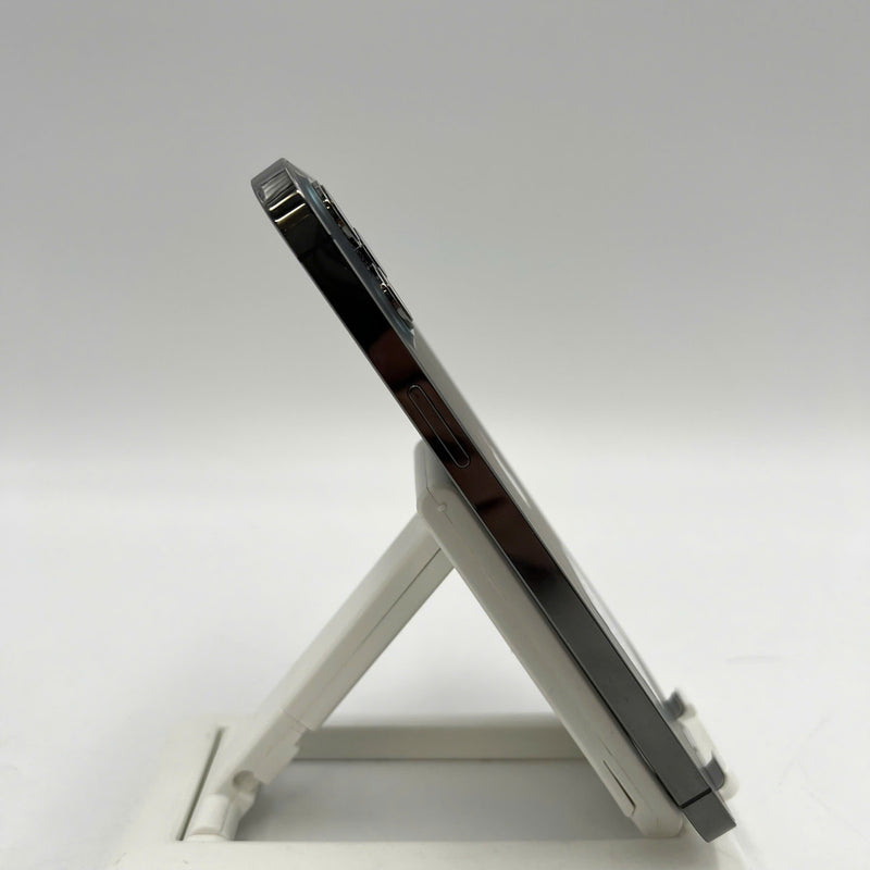 iPhone 12 Pro Max 128GB Đen 98% pin 100% Máy đã trả hết tiền mạng dùng như Quốc tế Apple (Đã thay pin, móp, xước viền, ám mặt lưng) - HH0441