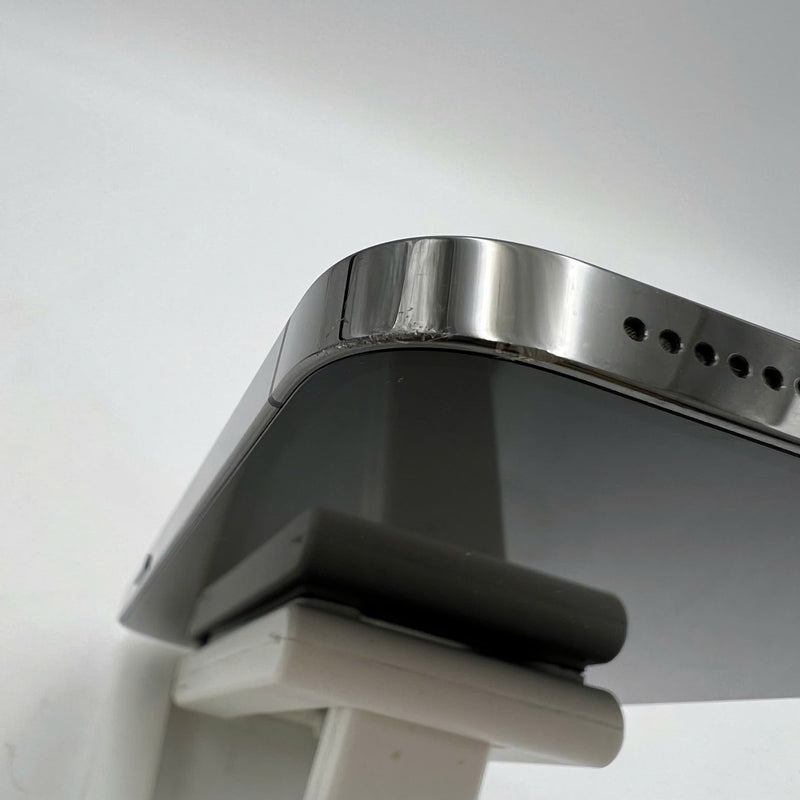 iPhone 12 Pro Max 128GB Đen 98% pin 100% Máy đã trả hết tiền mạng dùng như Quốc tế Apple (Đã thay pin, móp, xước viền, ám mặt lưng) - HH0441