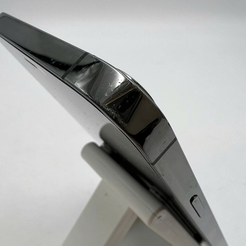 iPhone 12 Pro Max 128GB Đen 98% pin 100% Máy đã trả hết tiền mạng dùng như Quốc tế Apple (Đã thay pin, móp, xước viền, ám mặt lưng) - HH0441