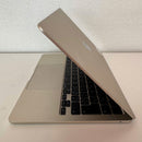 Macbook Air 2022 13.6in Bạc Apple M2/ RAM 8GB/ SSD 256GB 98% BPTN (Sạc 6 lần)