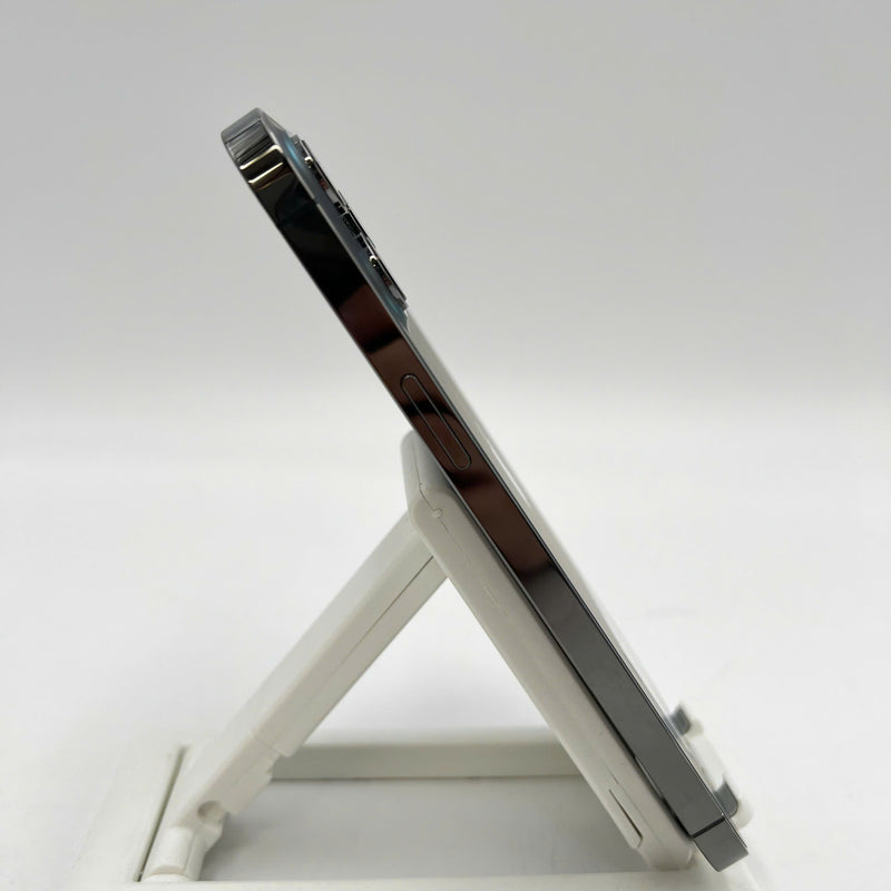 iPhone 12 Pro Max 256GB Đen 98% pin 100% Máy đã trả hết tiền mạng dùng như Quốc tế Apple (Đã thay pin, màn xước nhẹ) - HH1417