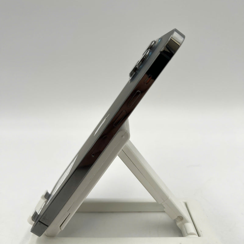 iPhone 13 Pro Max 256GB Đen 98% pin 100% Quốc tế từ AU (Không dùng sim AU - Đã thay pin, đốm 3x, xước viền cam) - HH2155