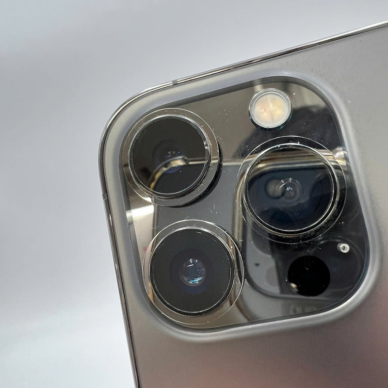 iPhone 13 Pro Max 256GB Đen 98% pin 100% Quốc tế từ AU (Không dùng sim AU - Đã thay pin, đốm 3x, xước viền cam) - HH2155