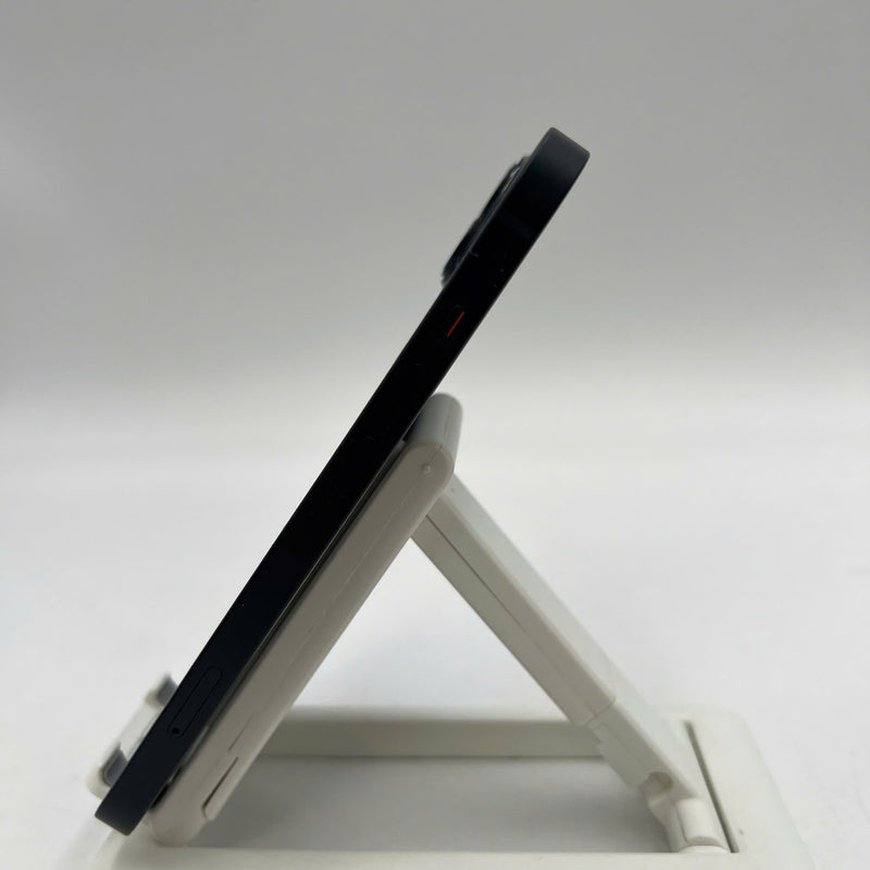 iPhone 13 128GB Đen 98% pin 100% Máy đã trả hết tiền mạng dùng như Quốc tế Apple (Đã thay pin, xước viền) - HH0301