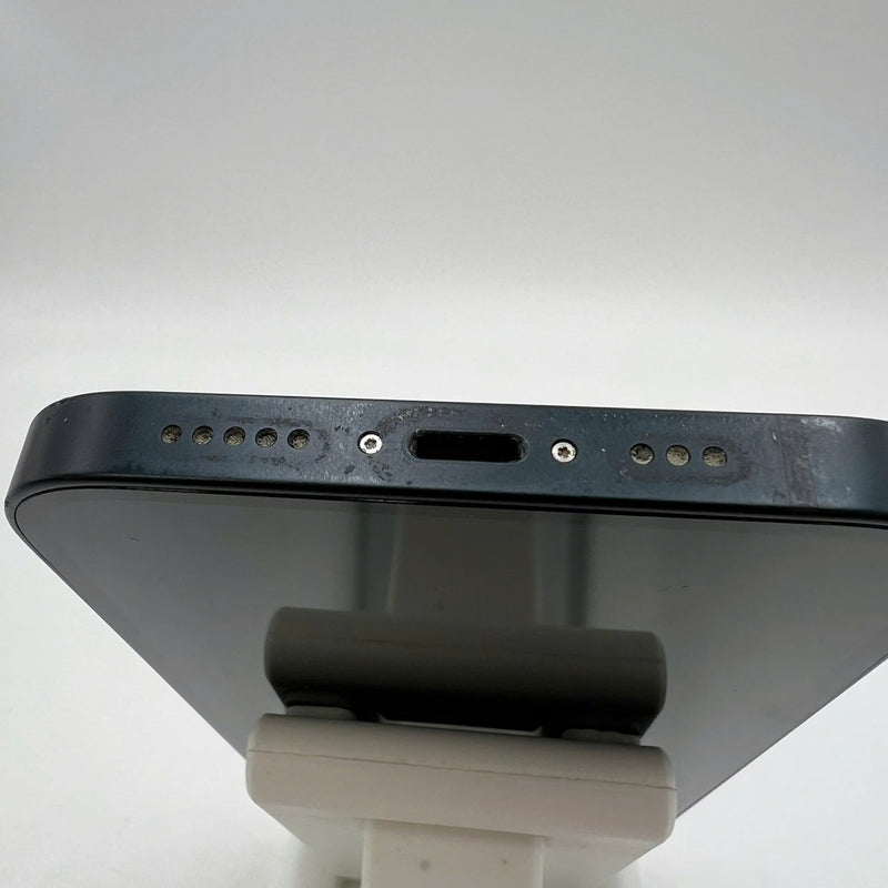 iPhone 13 128GB Đen 98% pin 100% Máy đã trả hết tiền mạng dùng như Quốc tế Apple (Đã thay pin, xước viền) - HH0301