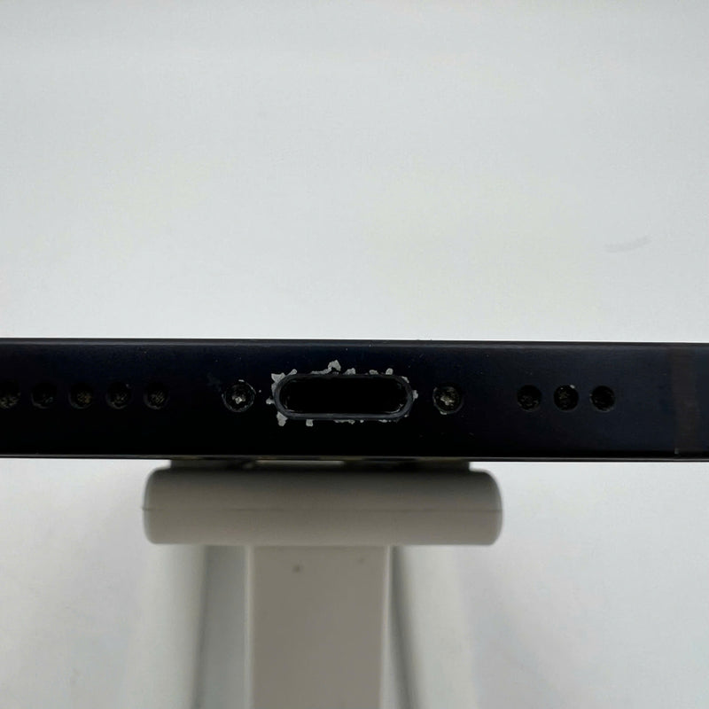 iPhone 12 128GB Đen 98% pin 100% Quốc tế Apple (Đã thay pin, viền cam xước, viền xước) - HH1700