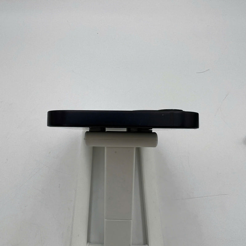 iPhone 12 128GB Đen 98% pin 100% Quốc tế Apple (Đã thay pin, viền cam xước, viền xước) - HH1700