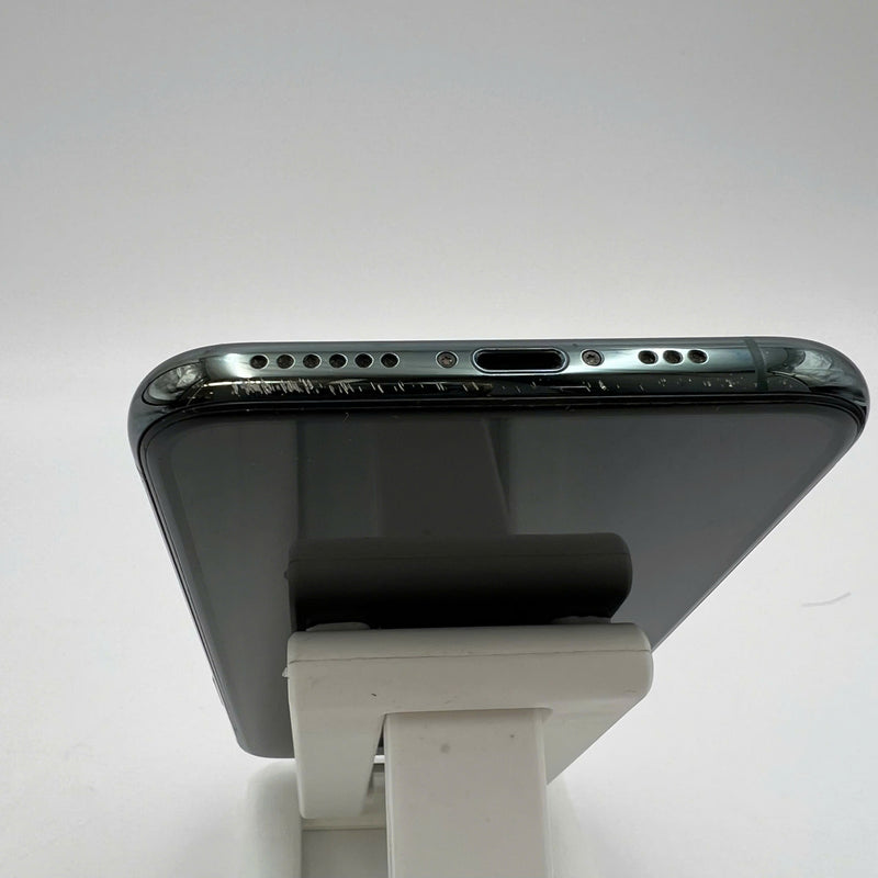 iPhone 11 Pro 256GB Xanh Lá 98% pin 100% Máy đã trả hết tiền mạng dùng như Quốc tế Apple (Đã thay pin, xước màn, xước viền, đốm 1x) - HH9426