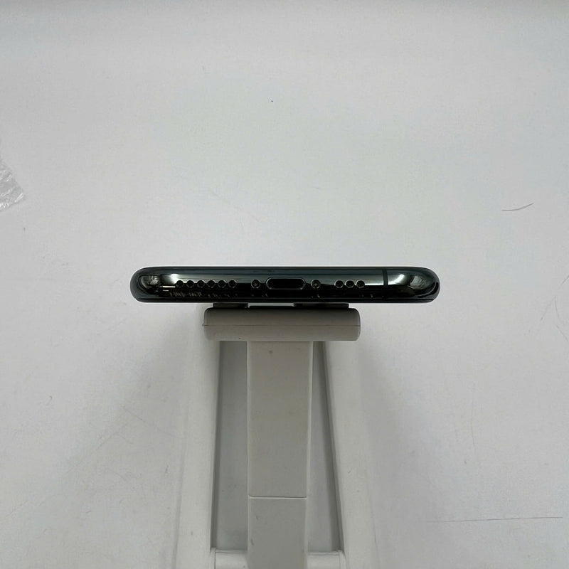 iPhone 11 Pro 256GB Xanh Lá 98% pin 100% Máy đã trả hết tiền mạng dùng như Quốc tế Apple (Đã thay pin, xước màn, xước viền, đốm 1x) - HH9426