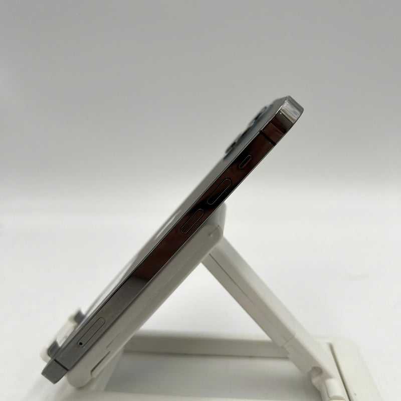 iPhone 12 Pro 256GB Đen 98% pin 100% Máy đã trả hết tiền mạng dùng như Quốc tế Apple (Đã thay pin, đốm 1x, xước viền, màn xước) - HH4607