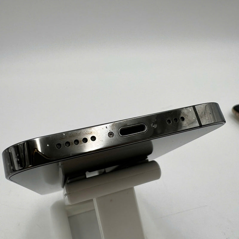 iPhone 12 Pro 256GB Đen 98% pin 100% Máy đã trả hết tiền mạng dùng như Quốc tế Apple (Đã thay pin, đốm 1x, xước viền, màn xước) - HH4607