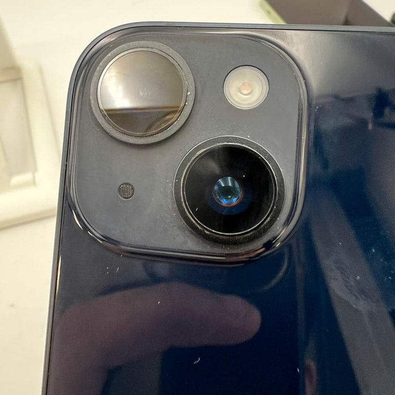 iPhone 14 128GB Đen 98% pin 100% Máy đã trả hết tiền mạng dùng như Quốc tế Apple (Đã thay pin, ám viền, xước viền, xước viền cam) - HH4304