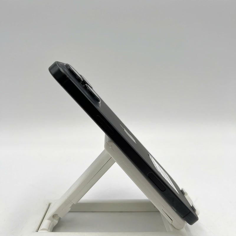 iPhone 16 Pro Max 256GB Đen 98% pin 100% Quốc tế Apple (xước viền) - HH0698