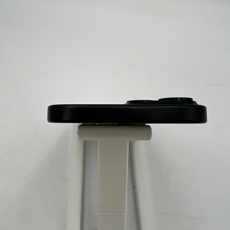 iPhone 15 128GB Đen 98% pin 93% Quốc tế Apple (xước viền, xước viền cam) - HH9237