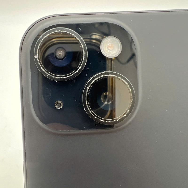 iPhone 15 128GB Đen 98% pin 93% Quốc tế Apple (xước viền, xước viền cam) - HH9237