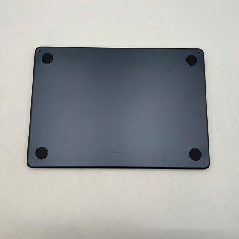 Macbook Air 2024 13.6in Đen Apple M3/ RAM 16GB/ SSD 512GB 99% pin 100% sạc 25 lần BPTN