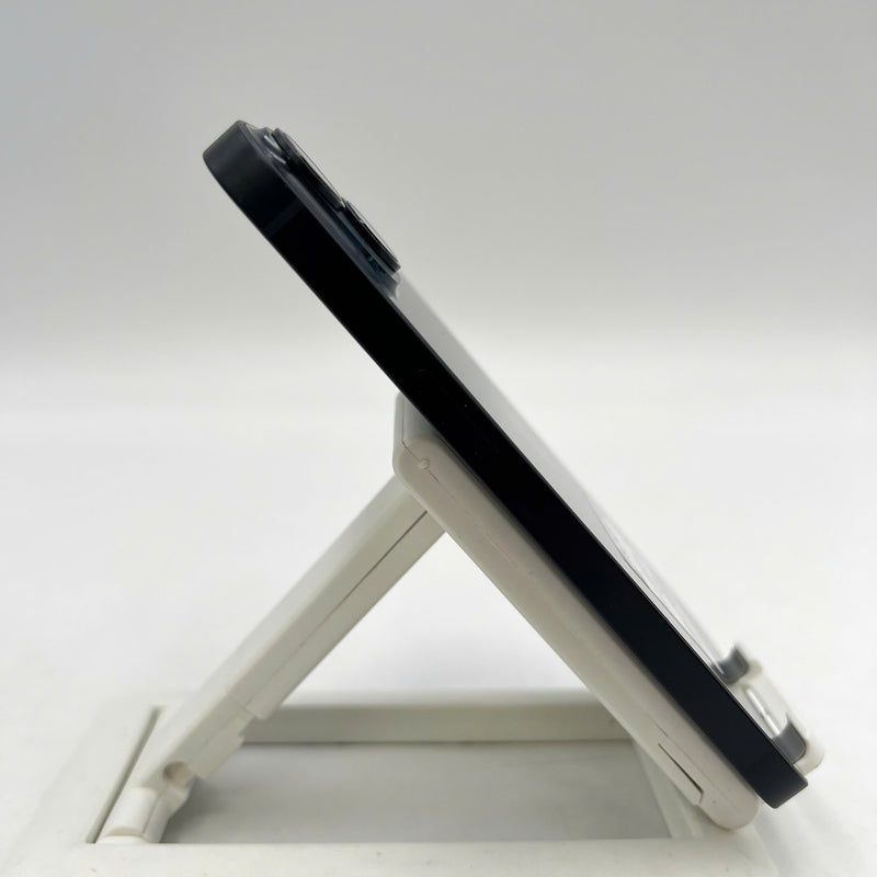 iPhone 14 256GB Đen 98% pin 100% Quốc tế Apple (Đã thay pin, ám viền, xước viền) - HH5745