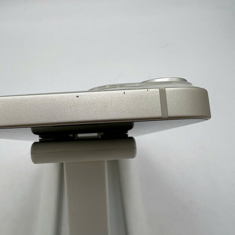 iPhone 14 256GB Trắng 98% pin 100% Quốc tế từ DCM (Không dùng sim DCM - Đã thay pin, màn xước, xước viền) - HH8852