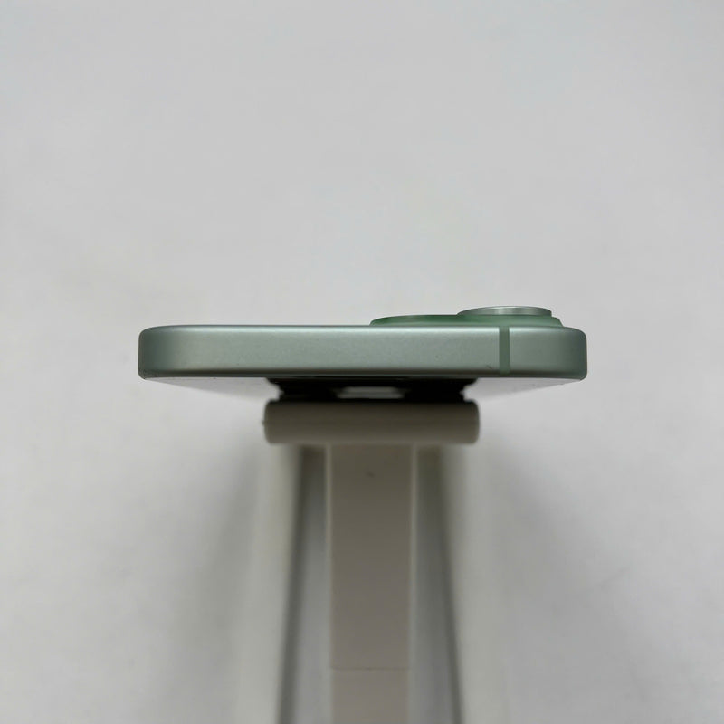 iPhone 15 128GB Xanh Lá 98% pin 100% Quốc tế Apple (Đã thay pin, xước viền cam) - HH4568