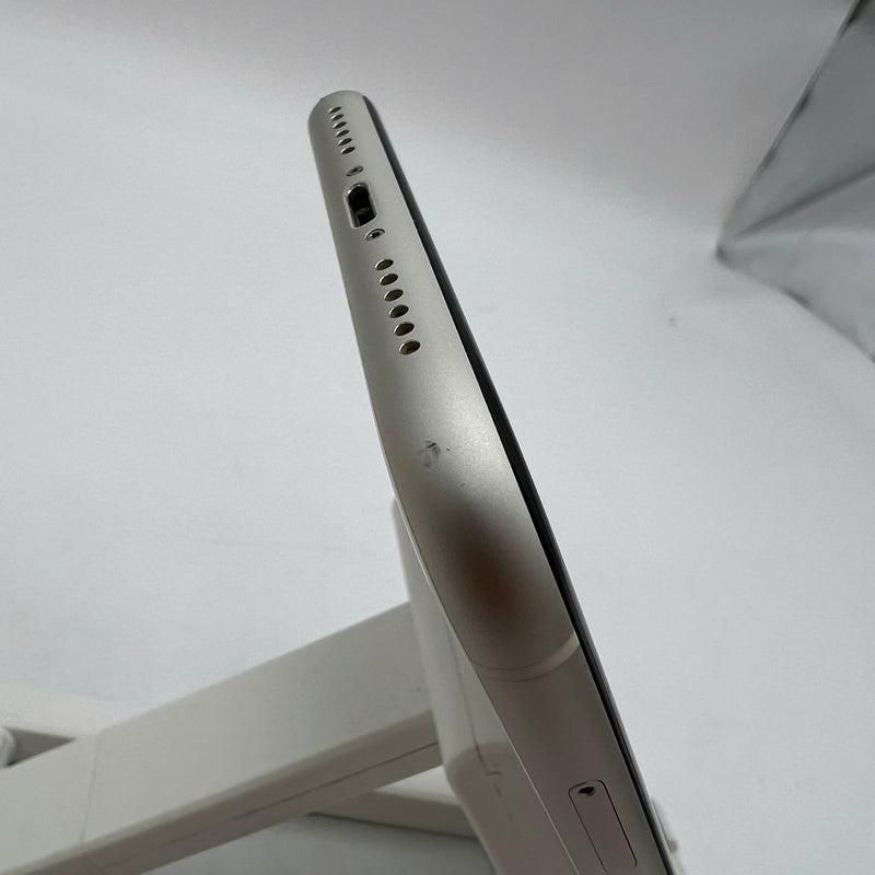 iPhone 11 128GB Trắng 98% pin 100% Máy đã trả hết tiền mạng dùng như Quốc tế Apple (Đã thay pin, đốm 1x, xước viền) - HH7441