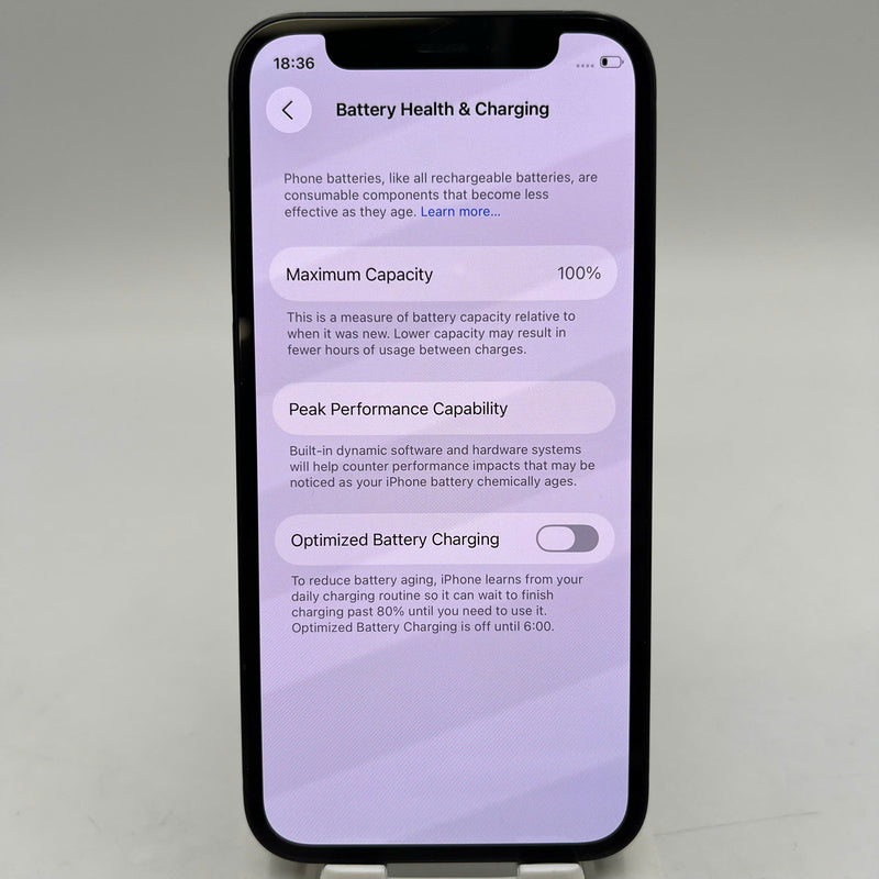 iPhone 13 256GB Đen 98% pin 100% Máy đã trả hết tiền mạng dùng như Quốc tế Apple (Đã thay pin, xước viền cam, viền xước) - HH6588