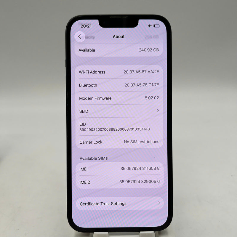 iPhone 13 256GB Đen 98% pin 100% Máy đã trả hết tiền mạng dùng như Quốc tế Apple (Đã thay pin, xước viền cam, viền xước) - HH6588