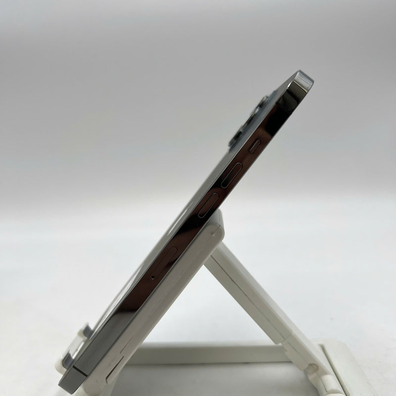 iPhone 12 Pro Max 256GB Đen 98% pin 100% Máy đã trả hết tiền mạng dùng như Quốc tế Apple (Đã thay pin, đốm 2.5x) - HH7968