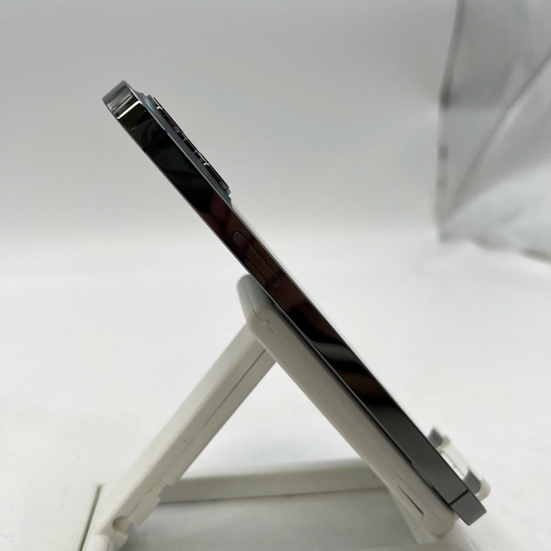 iPhone 12 Pro Max 256GB Đen 98% pin 100% Máy đã trả hết tiền mạng dùng như Quốc tế Apple (Đã thay pin, đốm 2.5x) - HH7968