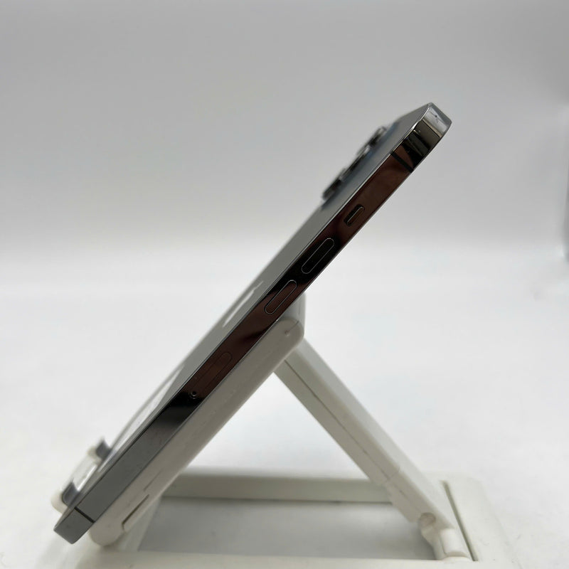 iPhone 12 Pro Max 256GB Đen 98% pin 100% Máy đã trả hết tiền mạng dùng như Quốc tế Apple (Đã thay pin, ám mặt lưng, viền xước, đốm 2.5x) - HH0322