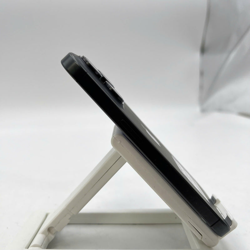 iPhone 15 Pro 256GB Đen 98% pin 100% Quốc tế từ AU (Không dùng sim AU - Đã thay pin, đốm 0.5x) - HH6093