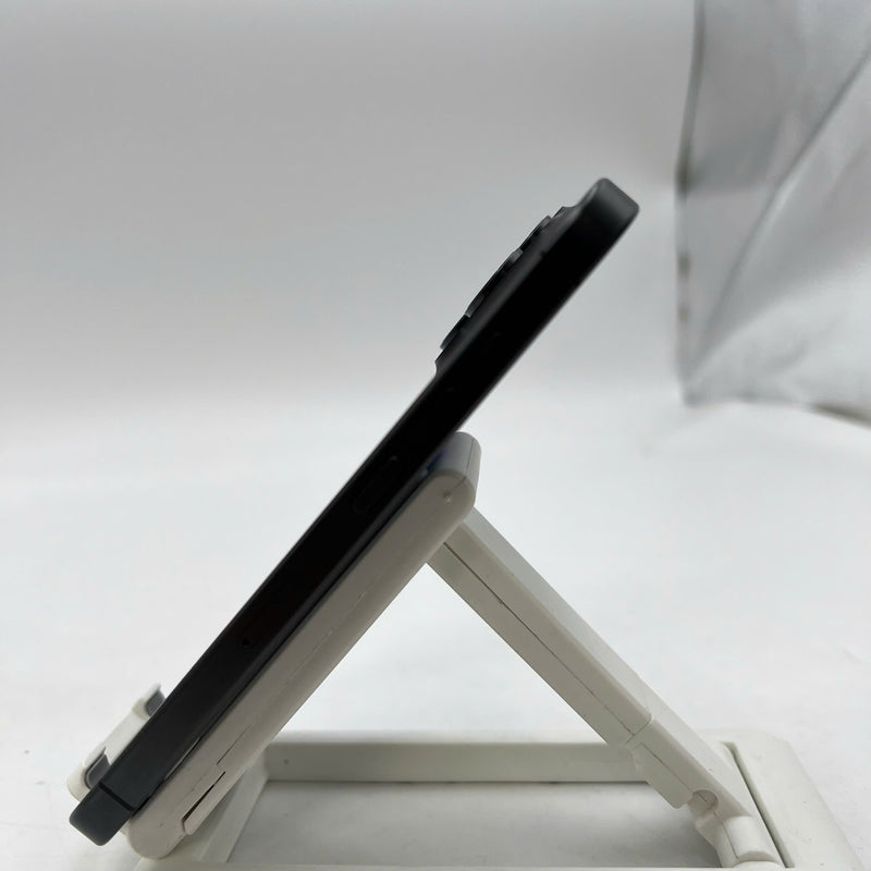 iPhone 15 Pro 256GB Đen 98% pin 100% Quốc tế từ AU (Không dùng sim AU - Đã thay pin, đốm 0.5x) - HH6093