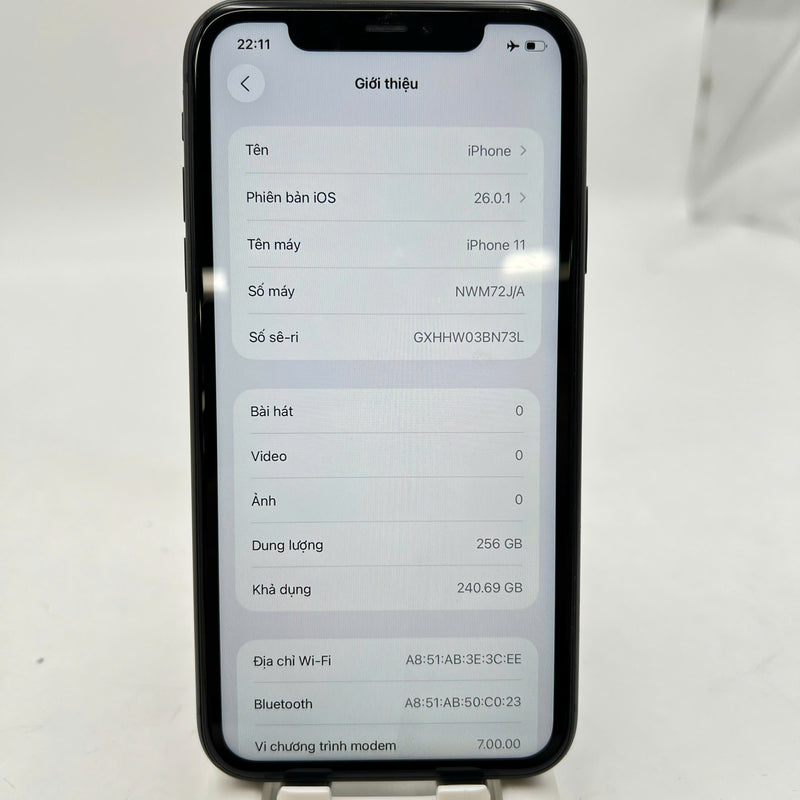 iPhone 11 256GB Đen 98% pin 100% ĐBH Máy đã trả hết tiền mạng dùng như Quốc tế Apple (Đã thay pin, đốm 1x, sứt viền, viền cam xước) - HH2708