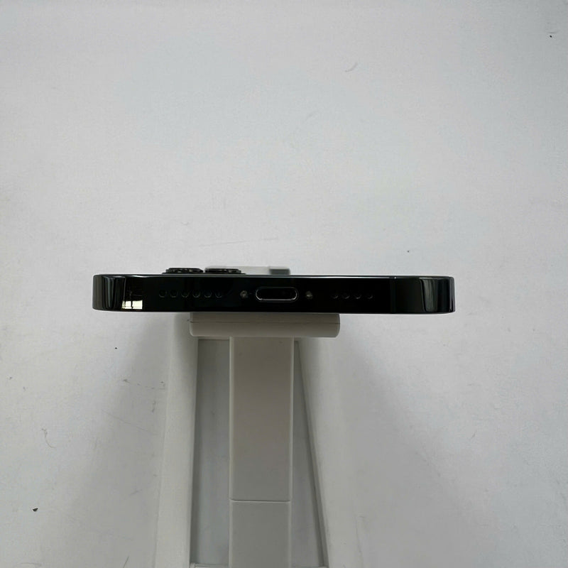 iPhone 13 Pro Max 256GB Xanh Lá 98% pin 100% Quốc tế từ SB (Không dùng sim SB - Đã thay pin, xước viền chân sạc) - HH3642