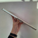 Macbook Air 2022 13.6in Trắng Apple M2/ RAM 8GB/ SSD 256GB 99% Sạc 32 lần BPTN