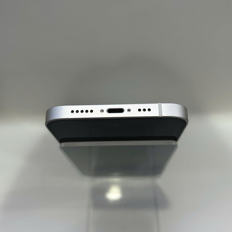 iPhone 12 256GB Trắng 98% pin 100% Máy đã trả hết tiền mạng dùng như Quốc tế Apple (Đã thay pin, móp viền) - HH3306