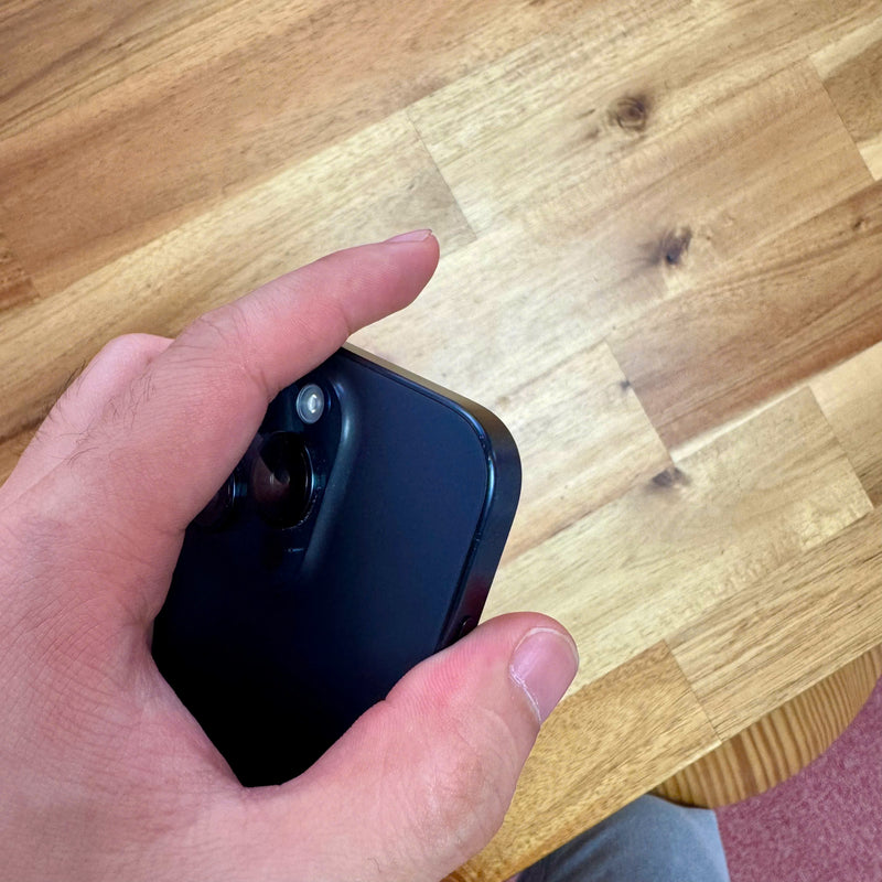 iPhone 15 Pro 128GB Xanh Dương 98% pin 88% Máy đã trả hết tiền mạng dùng như Quốc tế Apple (Xước dăm màn) - HH1047