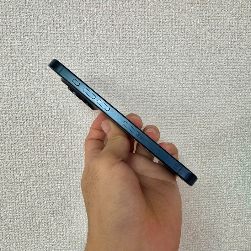 iPhone 15 Pro 128GB Xanh Dương 98% pin 88% Máy đã trả hết tiền mạng dùng như Quốc tế Apple (Xước dăm màn) - HH1047