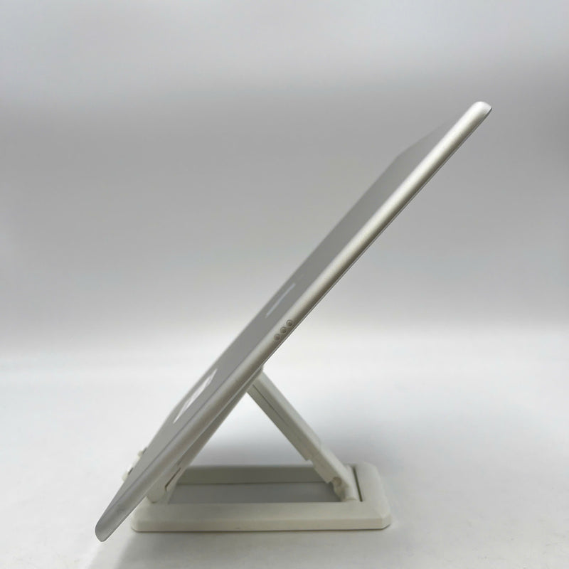 Ipad Air 2 9.7" 32GB Silver Wifi 98% pin từ 95% (Xước viền)