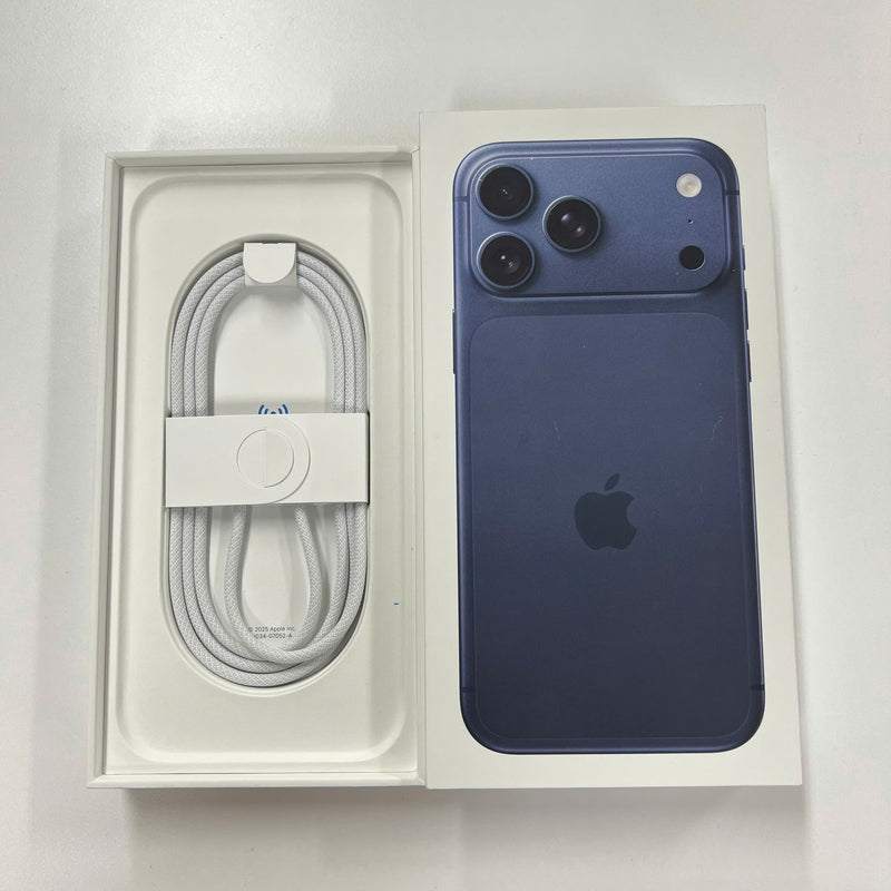 iPhone 17 Pro Max 512GB Xanh Dương 100% FullBox Quốc tế từ RKT (Không dùng sim RKT) - HH0322