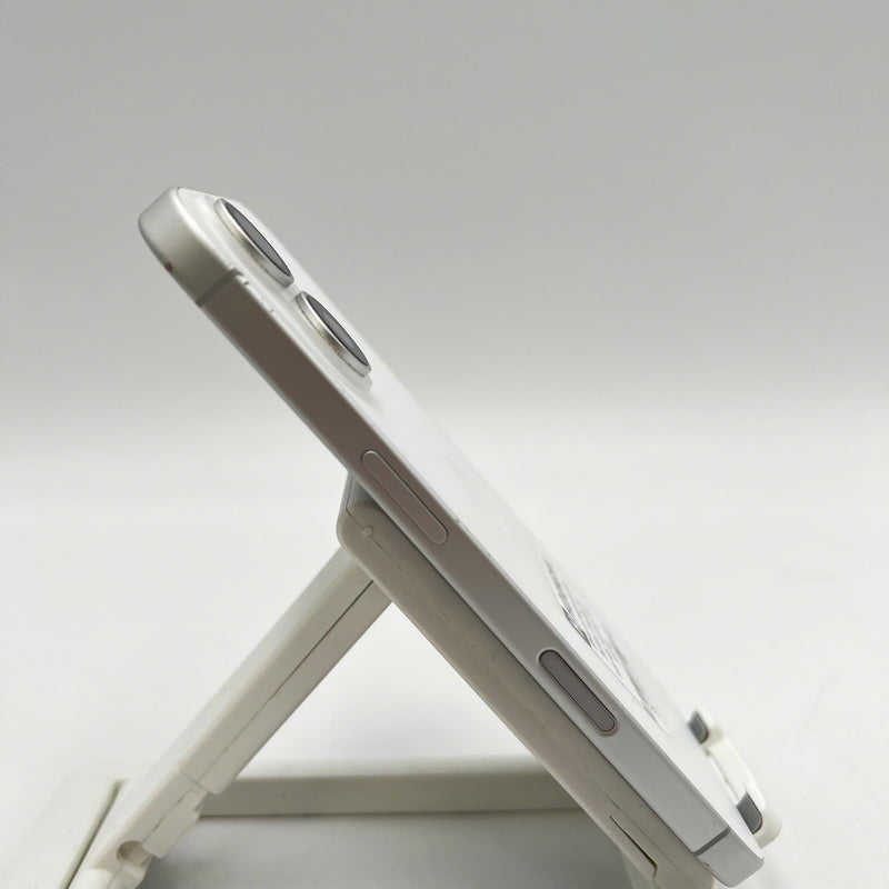 iPhone 16 256GB Trắng 98% pin 90% Quốc tế Apple (cam đốm tím, xước viền, xước màn) - HH7991