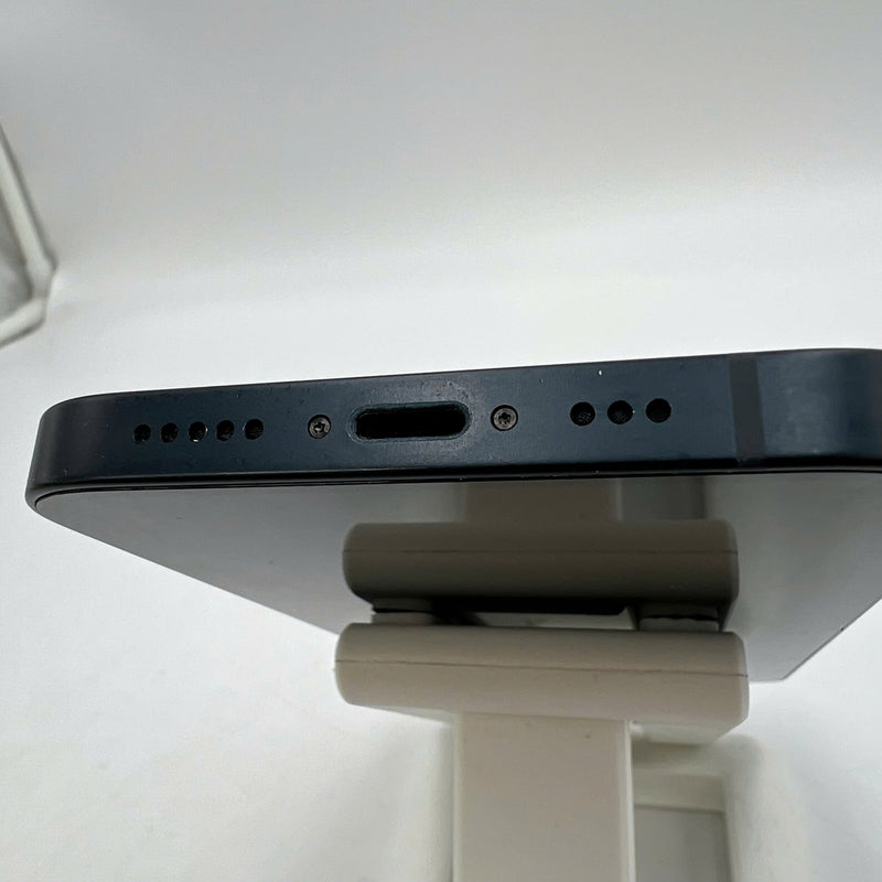 iPhone 13 128GB Đen 98% pin 100% Quốc tế từ SB (Không dùng sim SB - Đã thay pin, ám viền) - HH5880