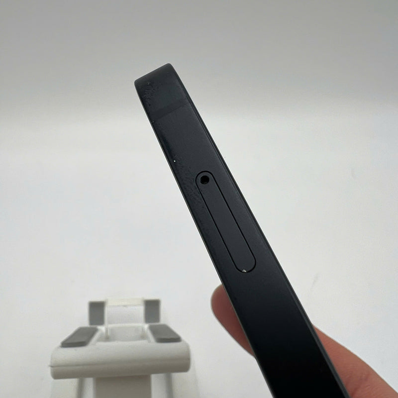 iPhone 14 128GB Đen 98% pin 100% Quốc tế từ AU (Không dùng sim AU - xước viền,ĐTP) - HH9388