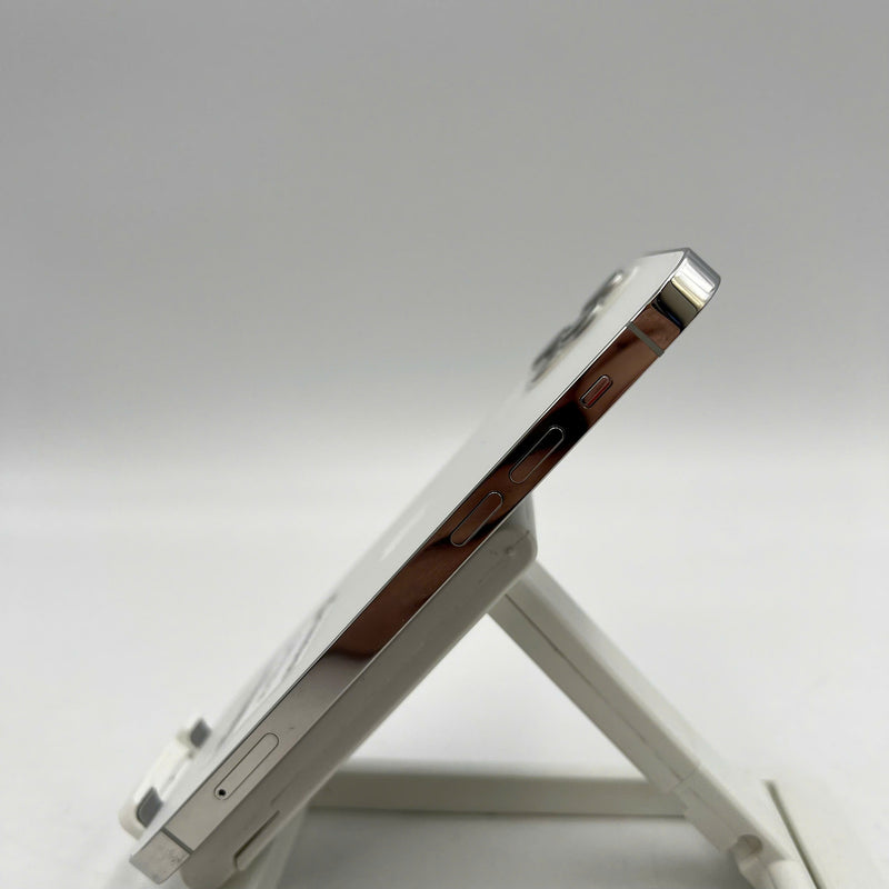 iPhone 12 Pro 256GB Trắng 98% pin 100% Máy đã trả hết tiền mạng dùng như Quốc tế Apple (xước viền, đốm 1x,ĐTP) - HH6005