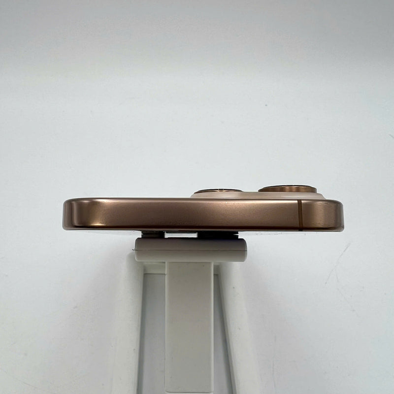 iPhone 16 Pro Max 512GB Vàng Sa Mạc 98% pin 91% Quốc tế Apple (viền ám) - HH0764