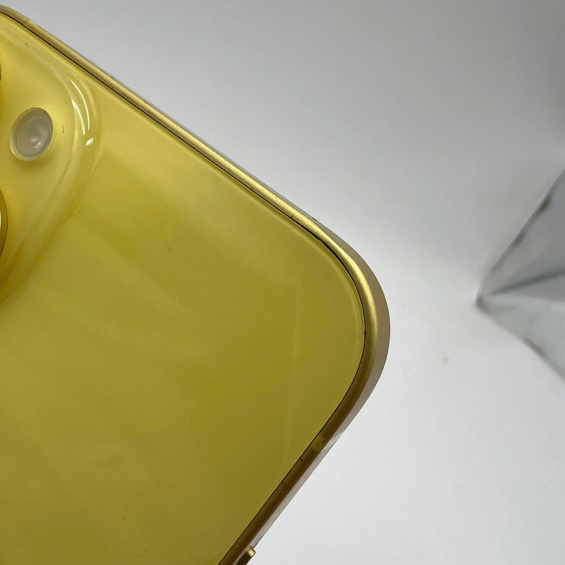 iPhone 14 128GB Vàng 98% pin 100% Quốc tế Apple (Đã thay pin, móp viền) - HH7165