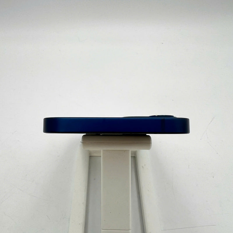 iPhone 12 256GB Xanh dương 98% pin 100% Máy đã trả hết tiền mạng dùng như Quốc tế Apple (Đã thay pin, viền xước, viền cam xước) - HH7444