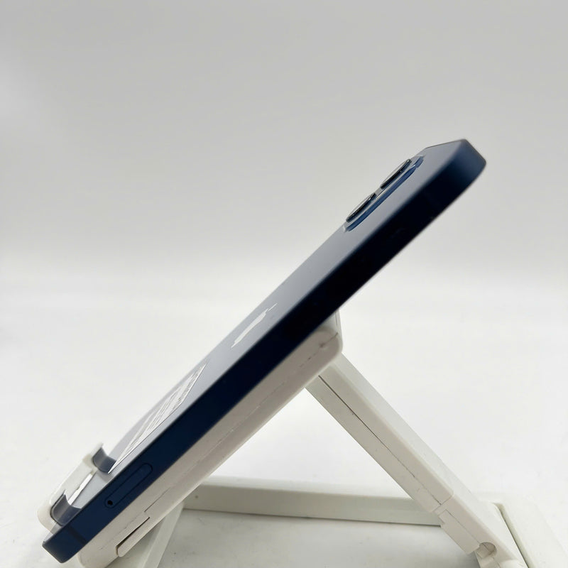 iPhone 12 256GB Xanh dương 98% pin 100% Máy đã trả hết tiền mạng dùng như Quốc tế Apple (Đã thay pin, viền xước, viền cam xước) - HH7444