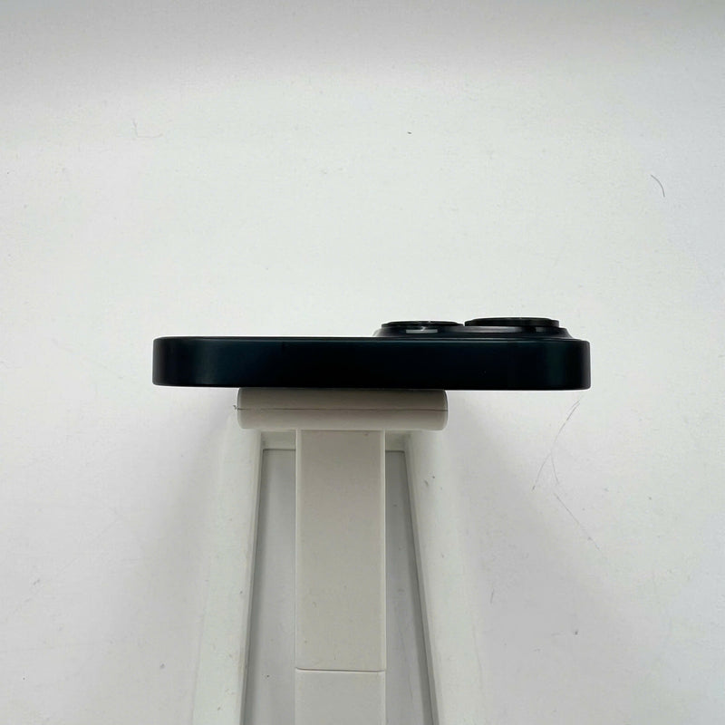 iPhone 14 256GB Đen 98% pin 100% Quốc tế từ AU (Không dùng sim AU - Đã thay pin, xước viền, xước phần cam) - HH7828