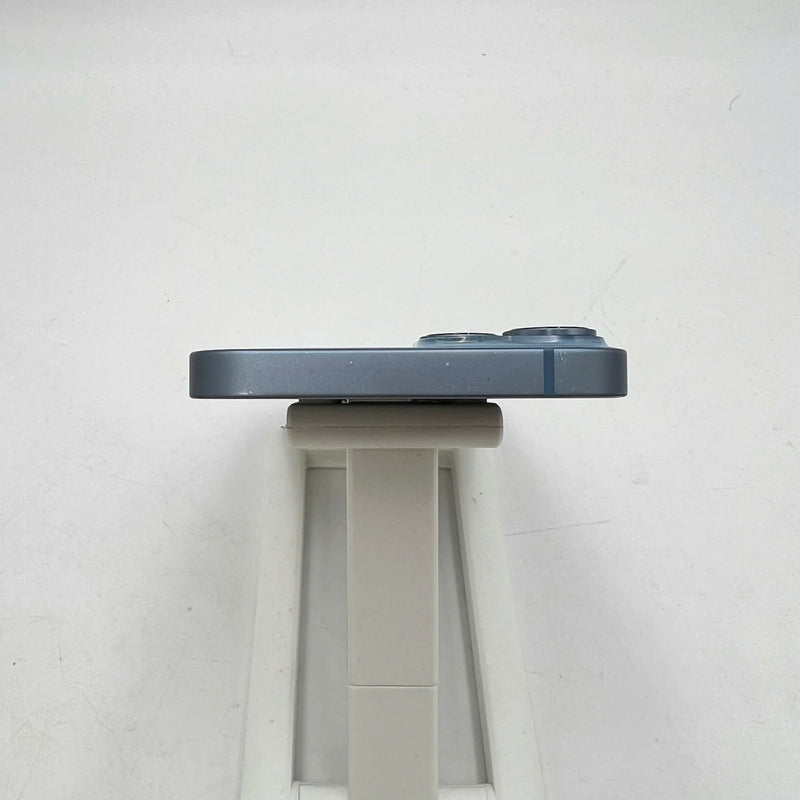 iPhone 14 128GB Xanh dương 98% pin 100% Quốc tế từ DCM (Không dùng sim DCM - Đã thay pin, xước sơn viền, xước viền cam) - HH5710
